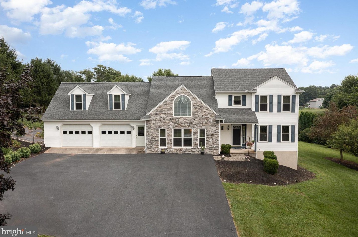 76 Acker Rd, Wila, PA 17074-9207