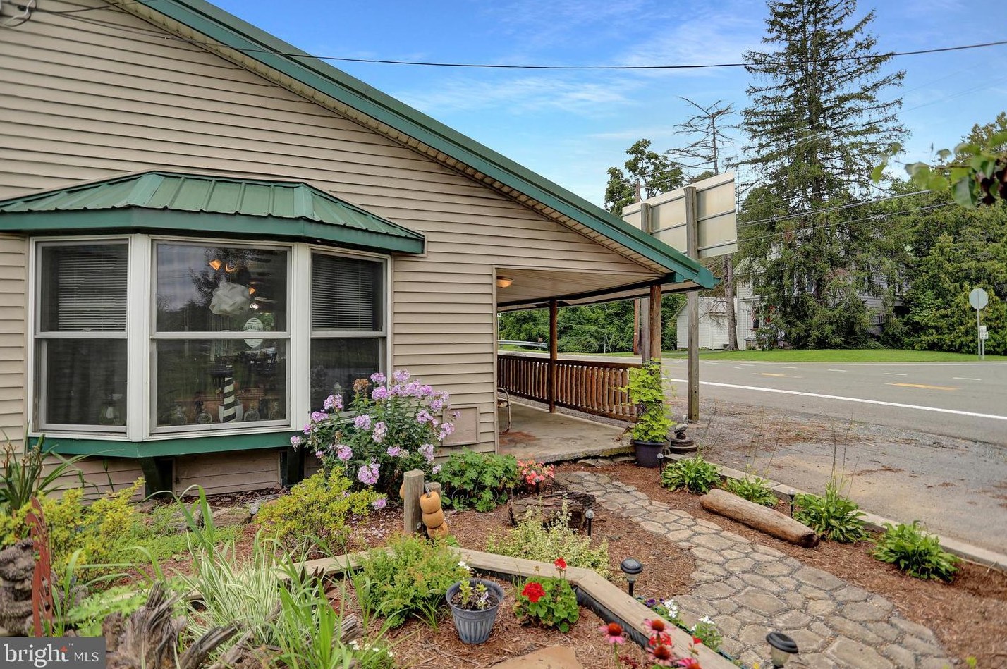 5473 Veterans Way, Mansville, PA 17024-9226