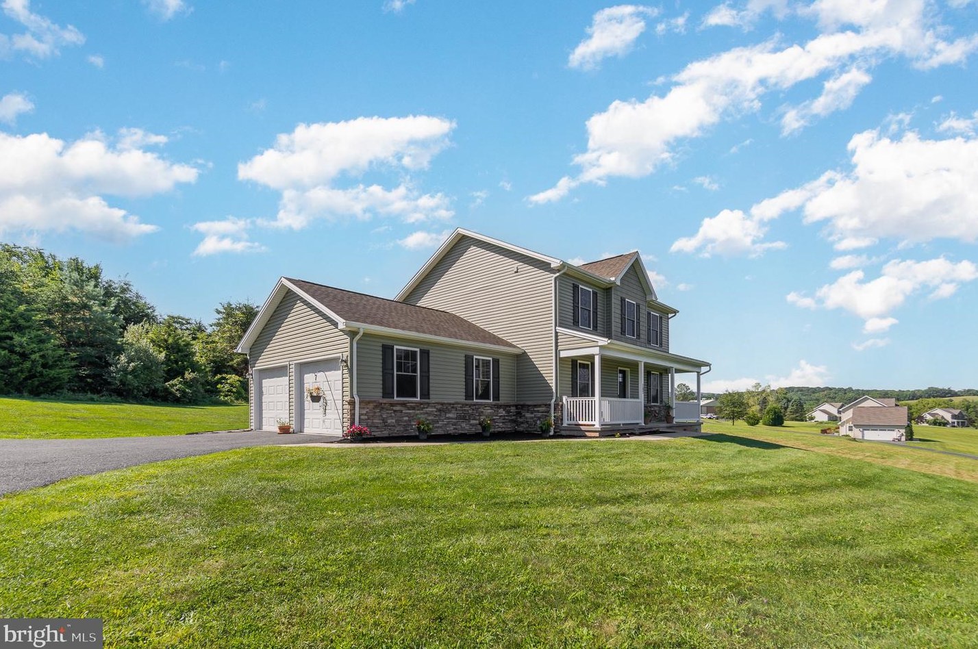 107 Old Mill Rd, Shermansdale, PA 17090