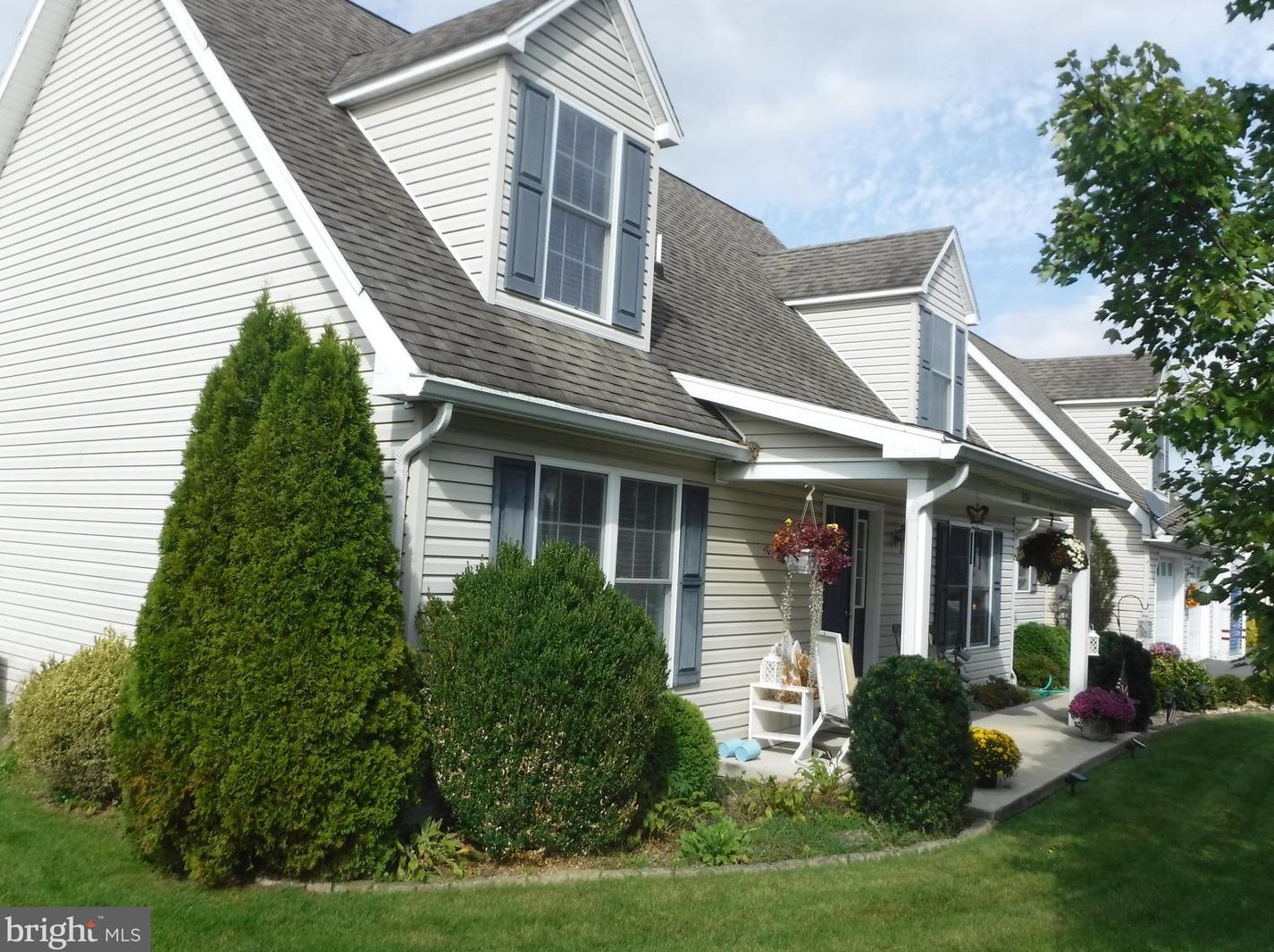 304 Barnett St, Paradise Park, PA 17068