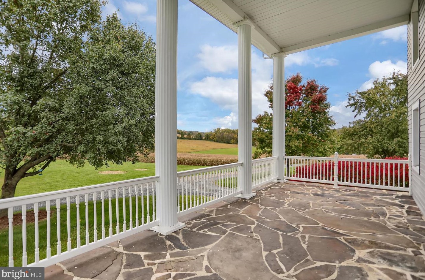 207 Parkenson Rd, Paradise Park, PA 17068