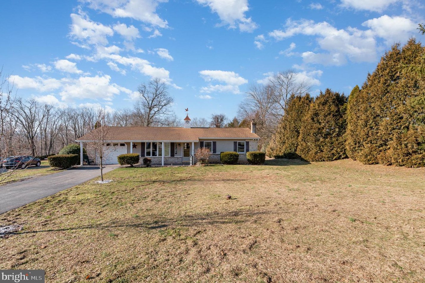 19 Pine Tree Dr, Duncannon, PA 17020
