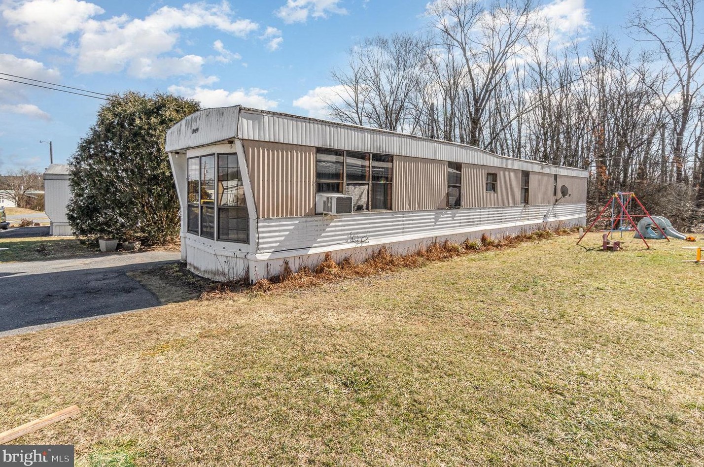 123 Drew Ave, Paradise Park, PA 17068