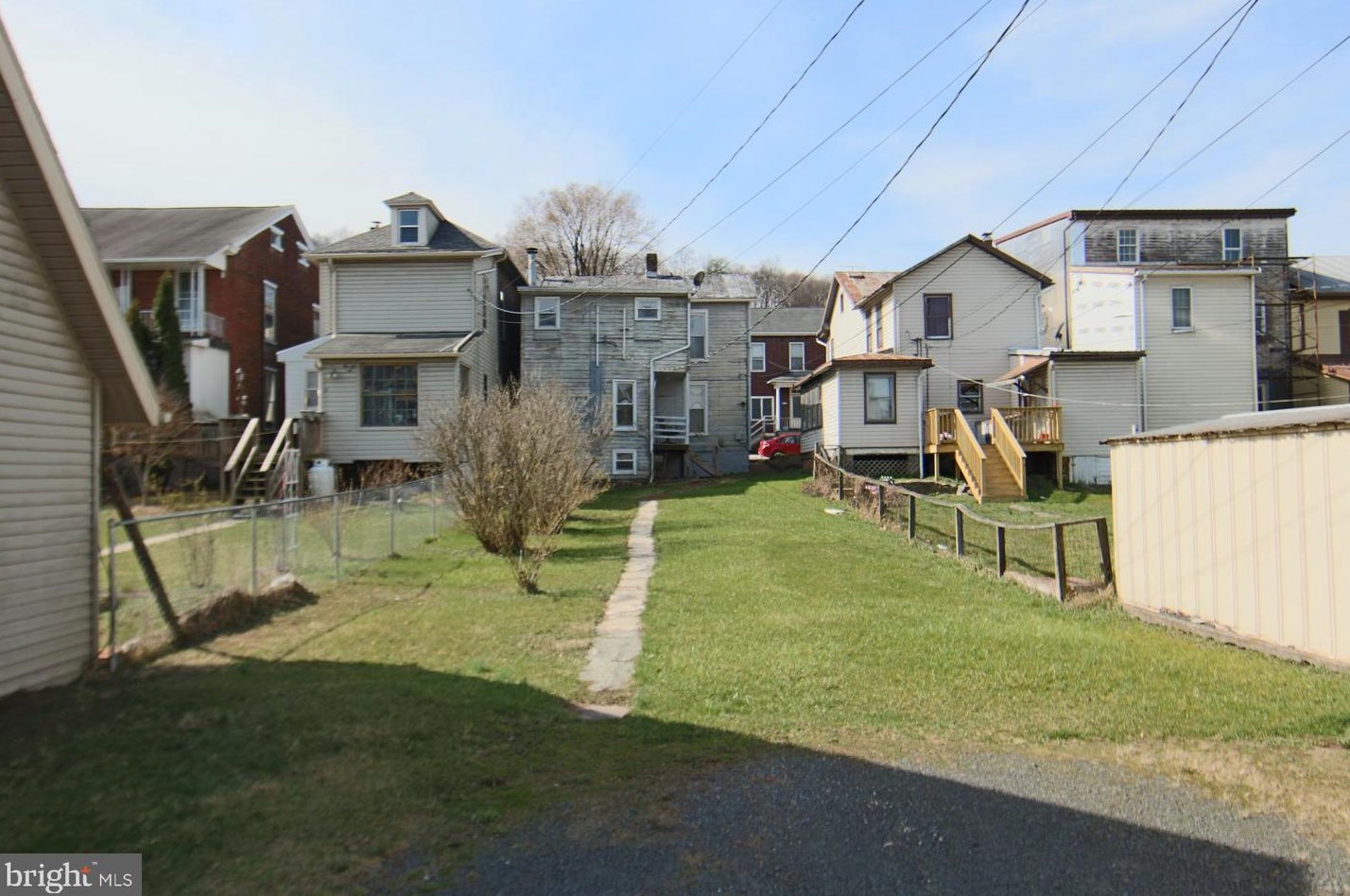 23 S 4th St, Wila, PA 17074