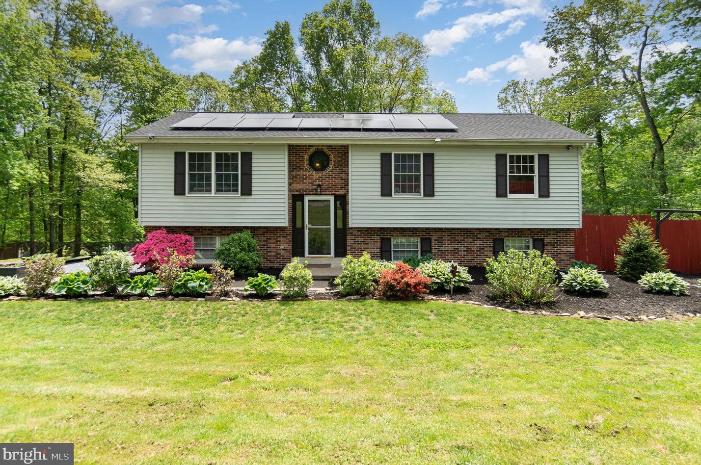 138 Tapeworm Rd, Paradise Park, PA 17068