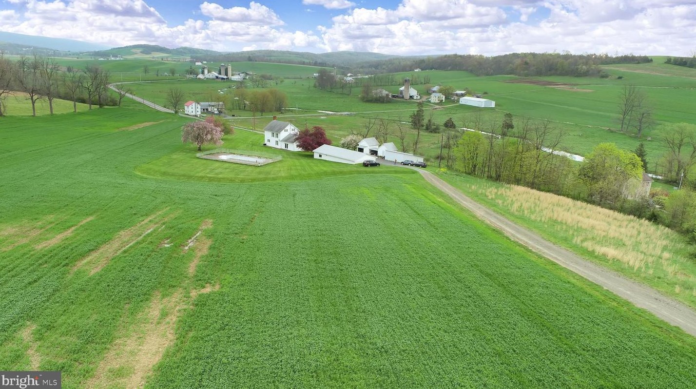 5654 Blain Rd, Northeast Madison, PA 17047