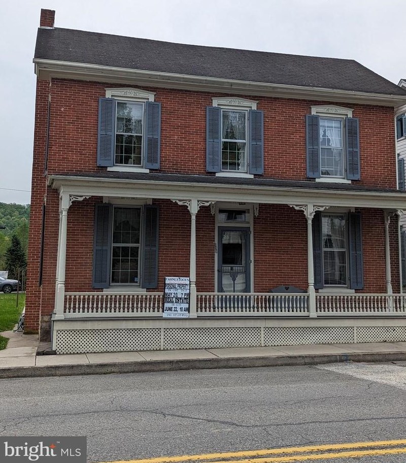 233 W Main St, Paradise Park, PA 17068