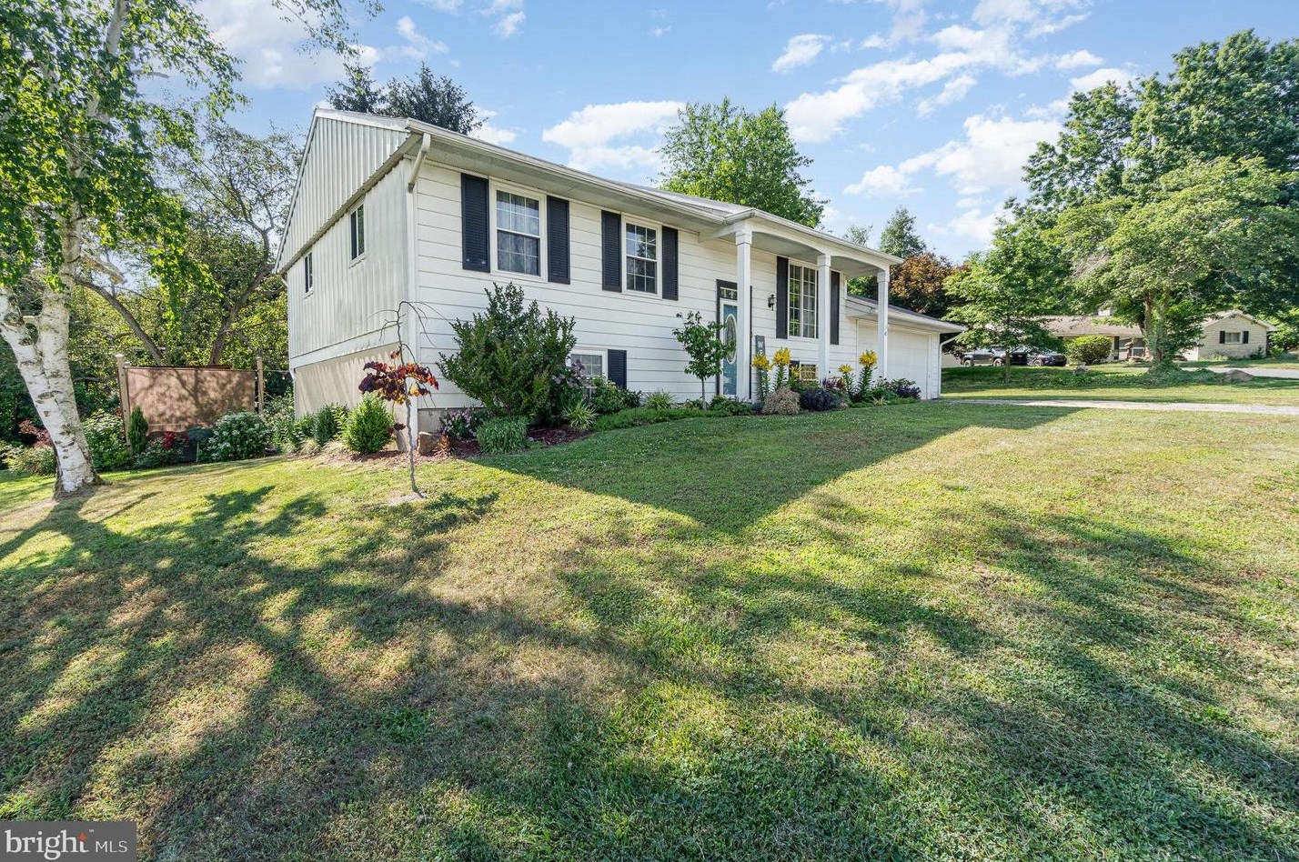 40 Jefferson St, Duncannon, PA 17020
