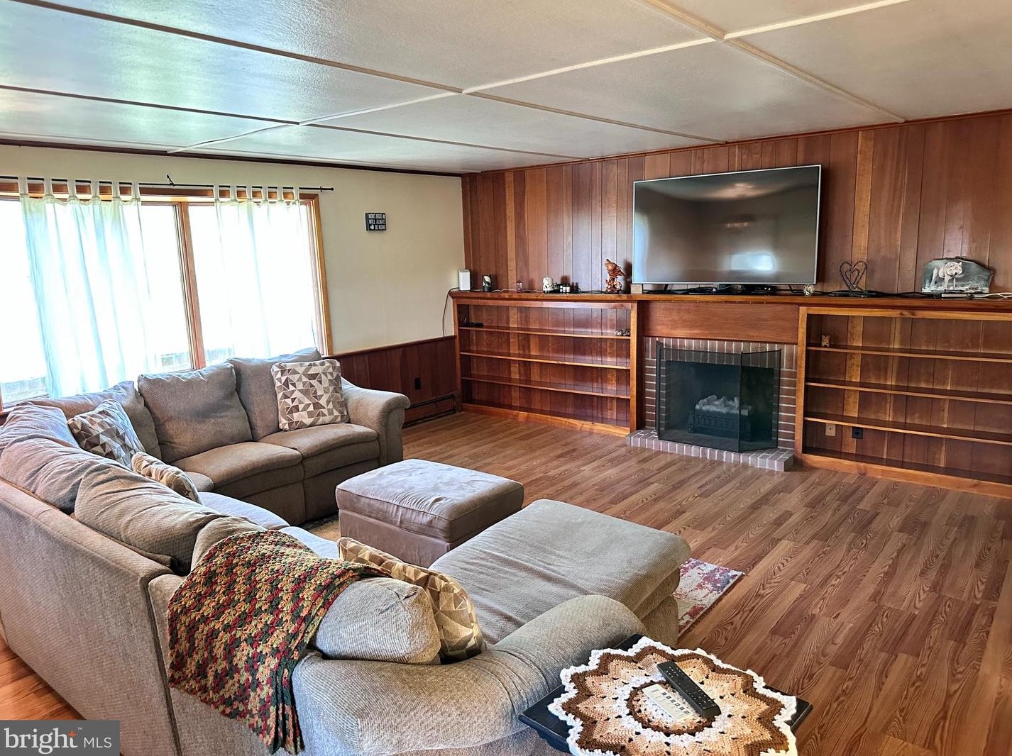 107 Raccoon Valley Rd, Eshcol, PA 17062