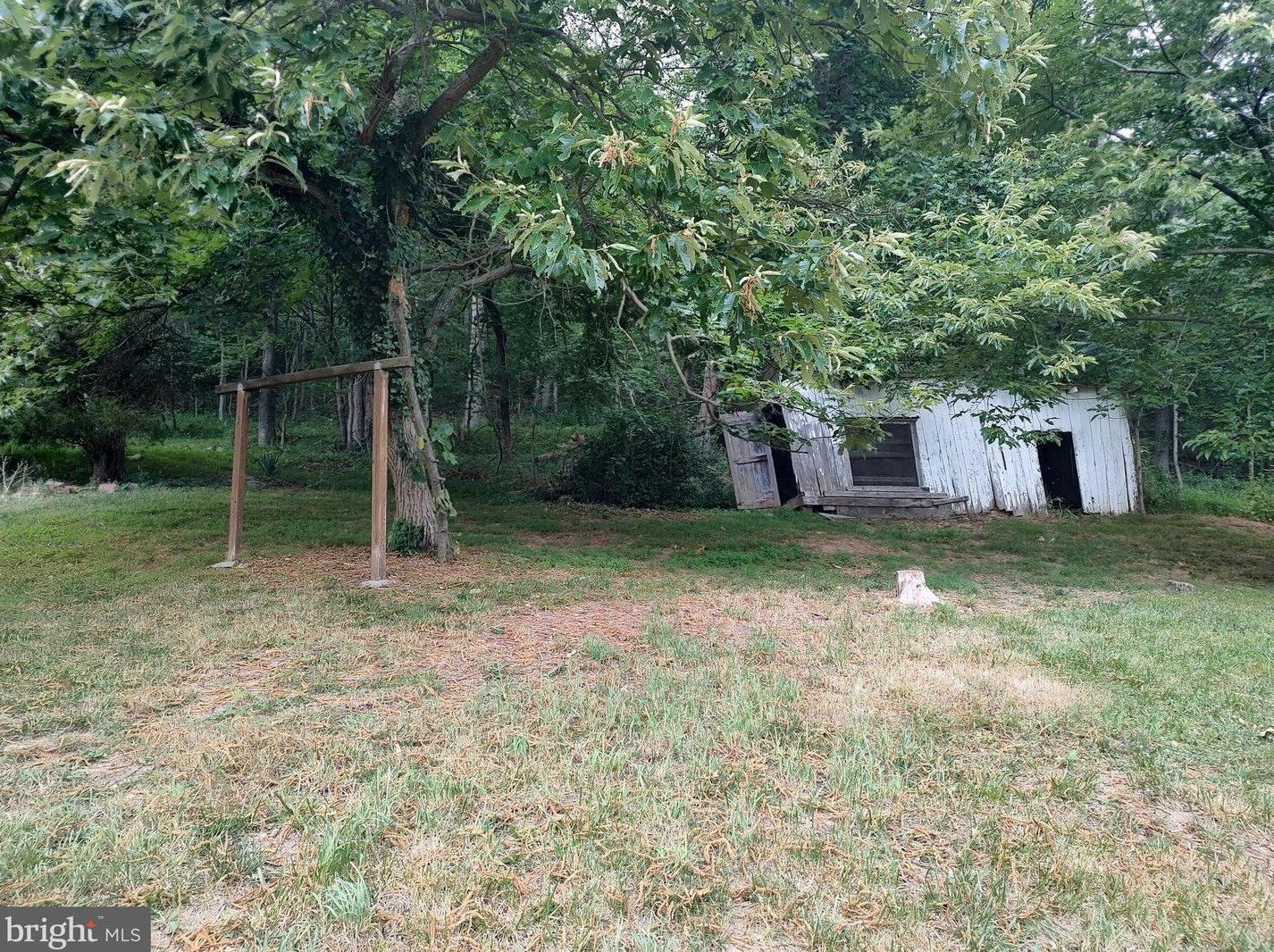 768 Clouser Hollow Rd, Paradise Park, PA 17068