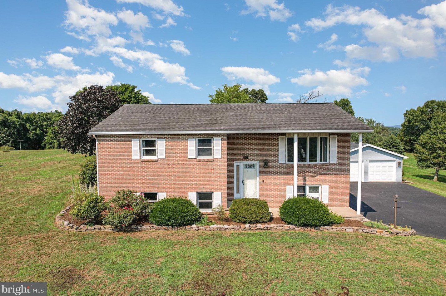 141 Huggins Rd, Duncannon, PA 17020