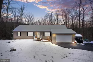 1565 Fox Hollow Rd, Shermans Dale, PA 17090 - Photo 2