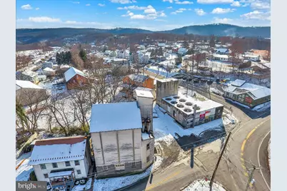300 S 4th Street, Newport, PA 17074 - Photo 40