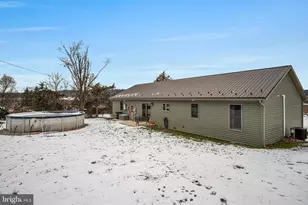 41 Mahanoy Ridge Rd, Elliottsburg, PA 17024 - Photo 4