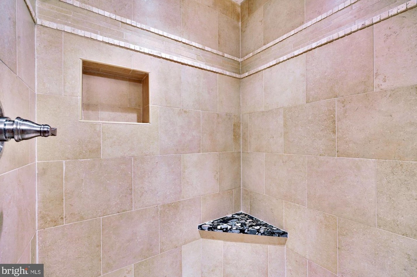 2620 Wynonah Dr, Brommerstown PA  exterior