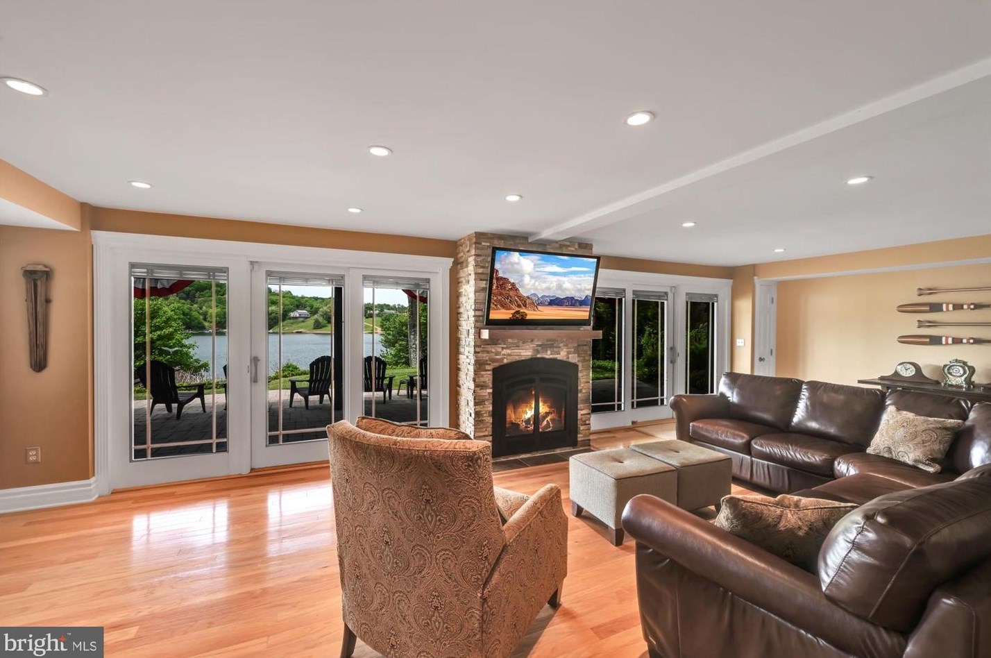 2620 Wynonah Dr, Brommerstown PA  exterior