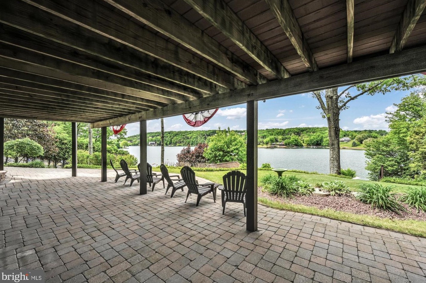 2620 Wynonah Dr, Brommerstown PA  exterior