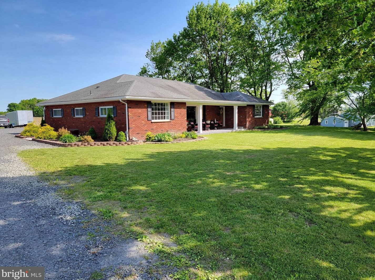 486 Fairview St, Hometown, PA 18252-4718