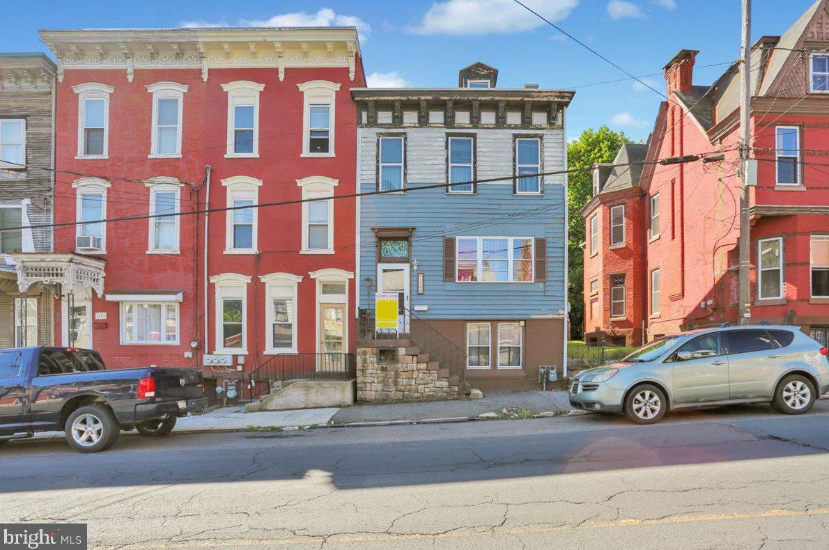 1109 W Market St, Primrose, PA 17901