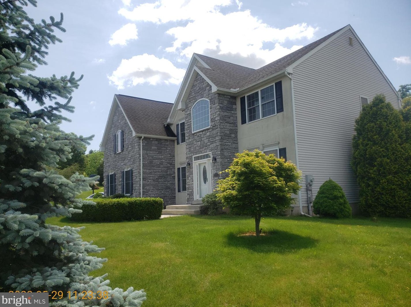 3037 Ridgeview Dr, Molino, PA 17961