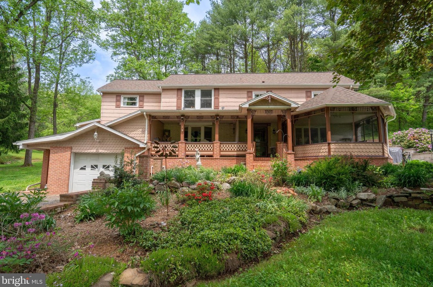 97 Meadow Dr, Brommerstown, PA 17922
