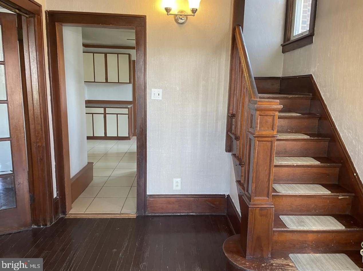 628 Lehigh Ave, Frackville, PA 17931-2422