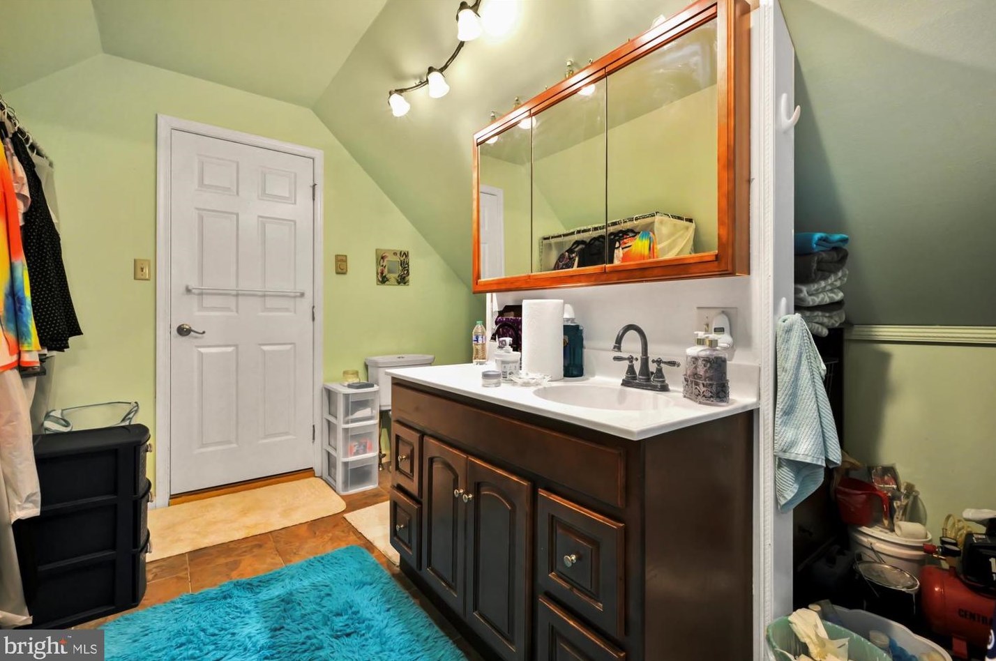 1134 Fawn Cv, Brommerstown PA  17922-9230 exterior