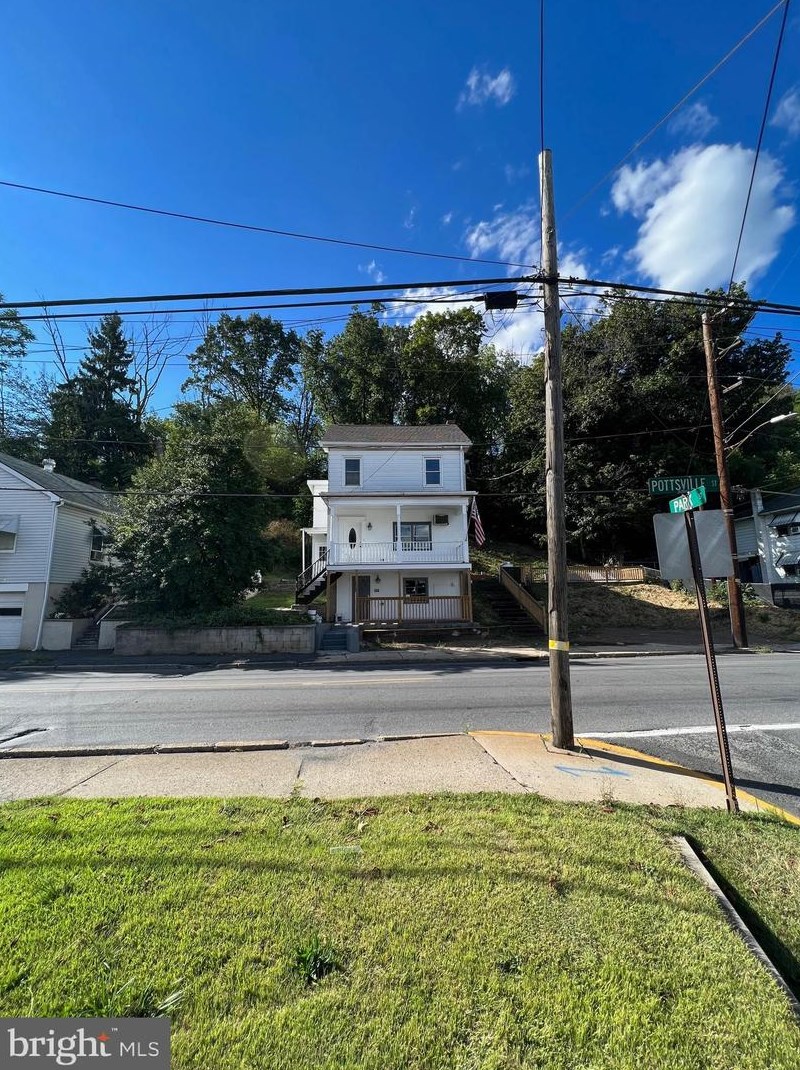 80 Pottsville St, West Cressona, PA 17929