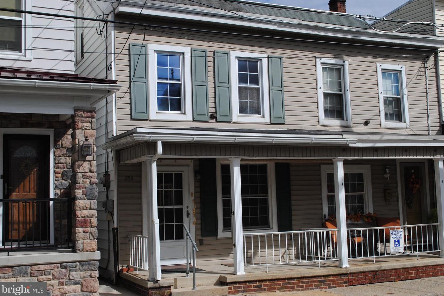 253 N Mill St, Arnots Addition, PA 17970