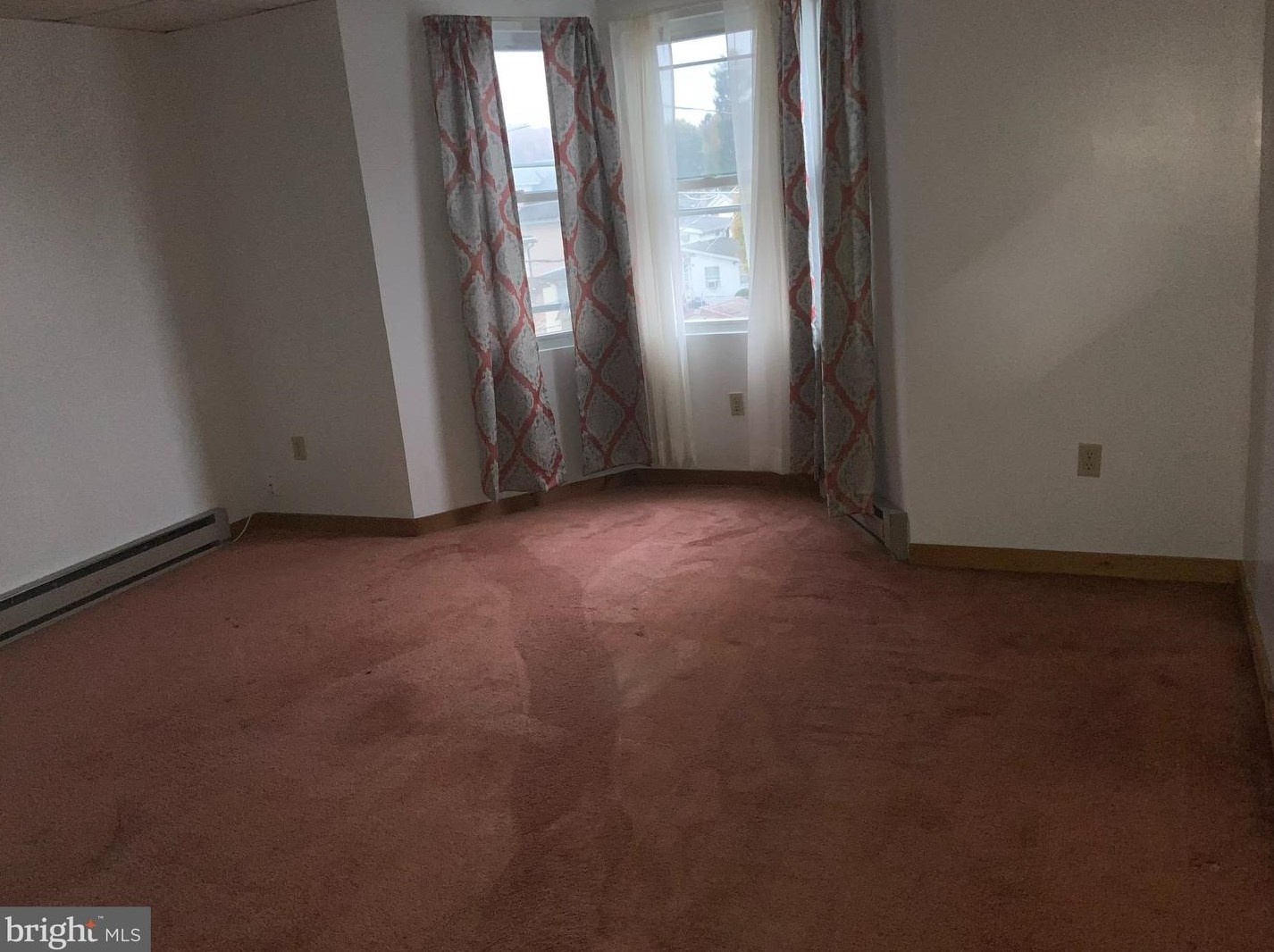 153 4th St #2, Coaldale, PA 18218