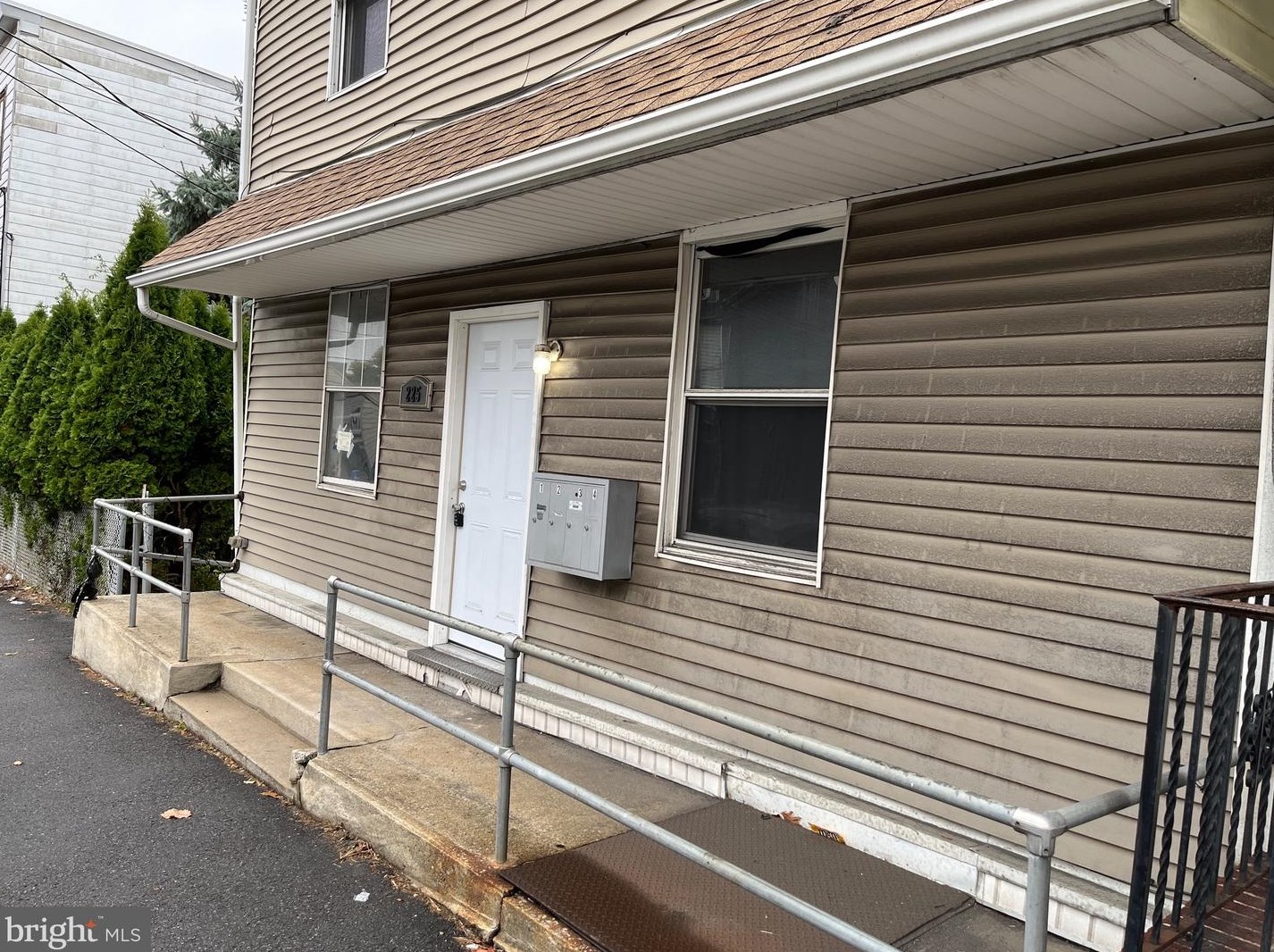 225 W Centre St #2, Yatesville, PA 17976
