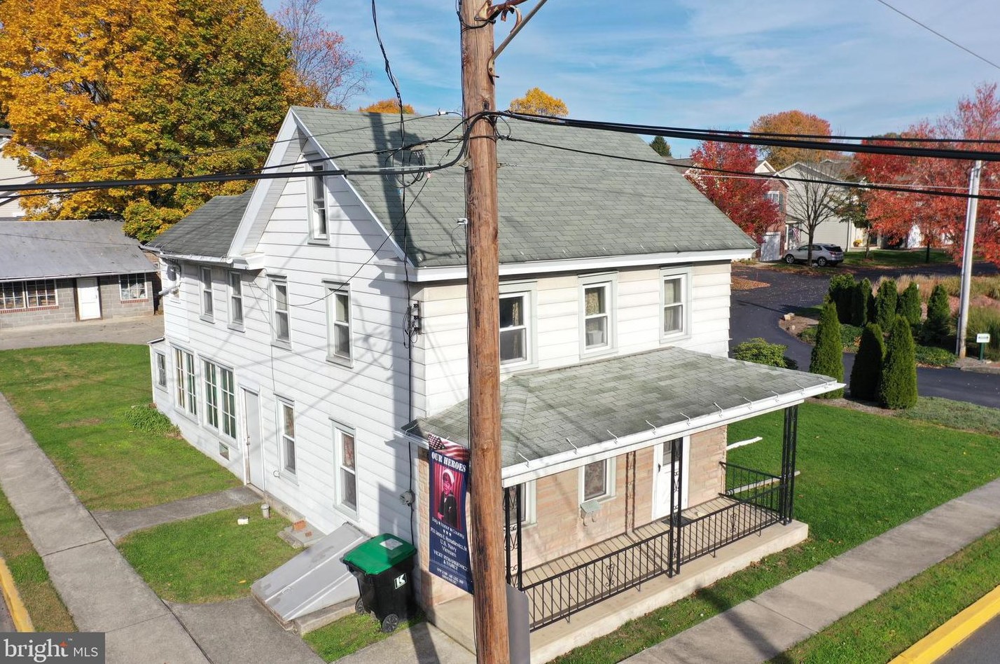 501 E Market St, Molino, PA 17961