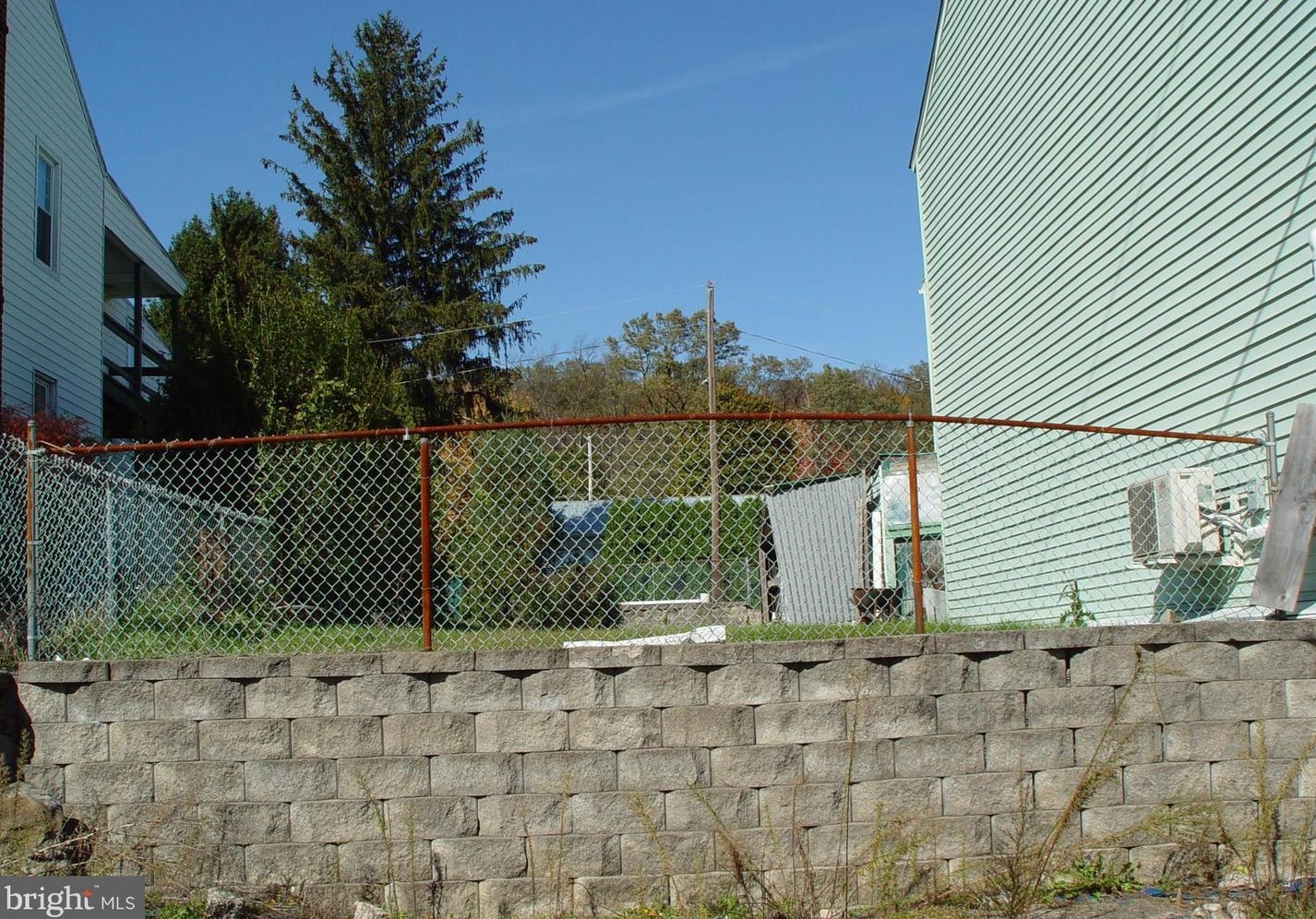 1817 And 1823 Market St, Ashland, PA 17921