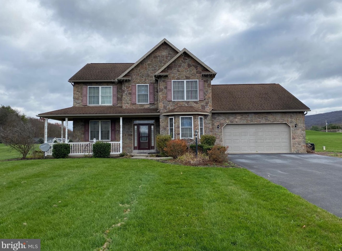 110 Stanhope Rd, Lincoln Colliery, PA 17963