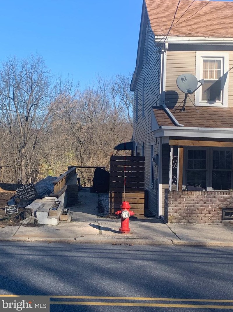 240 N Berne St, Schuylkill Haven, PA 17972