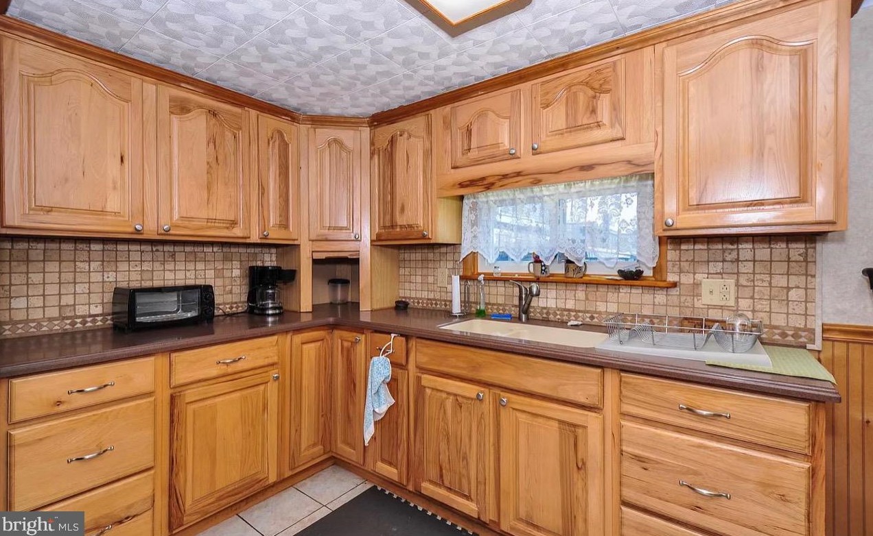 110 N Gilbert St, Yatesville, PA 17976