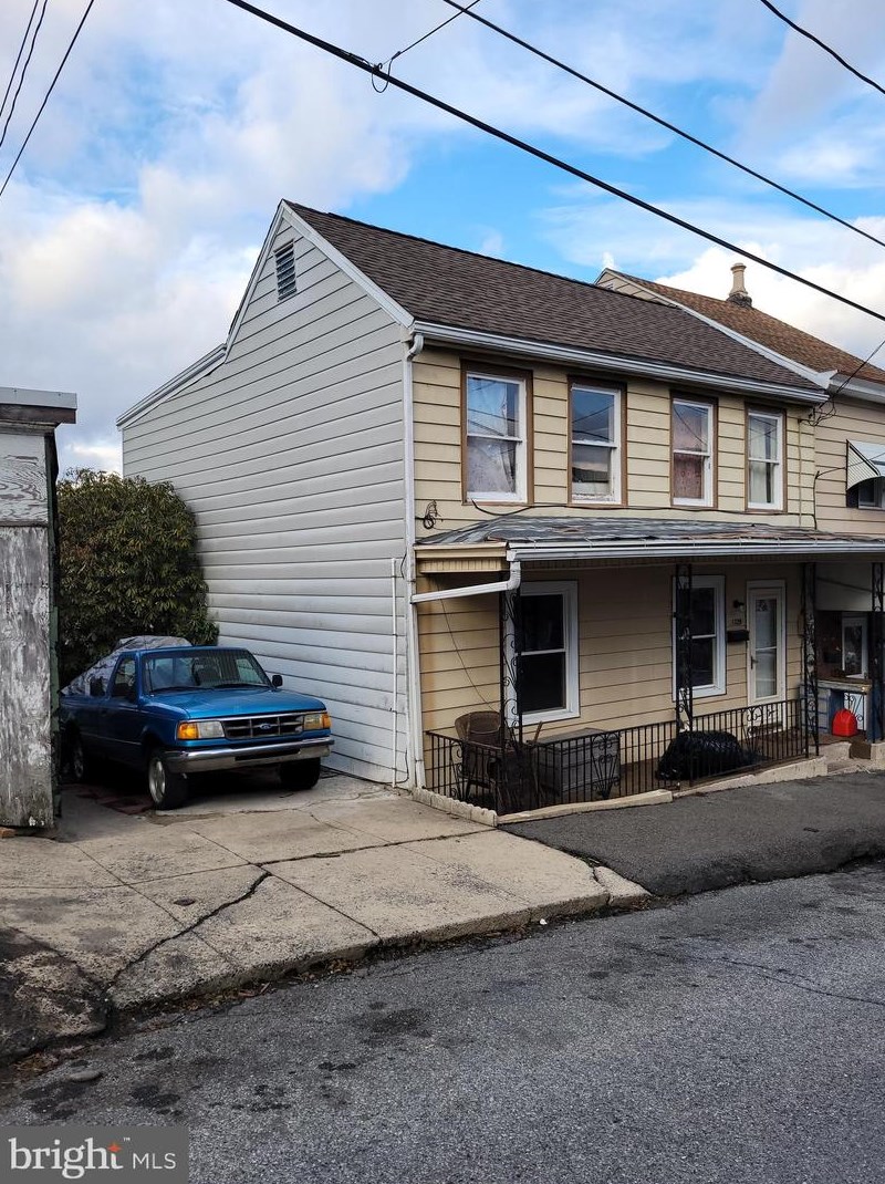 1329 Spruce St, Ashland, PA 17921