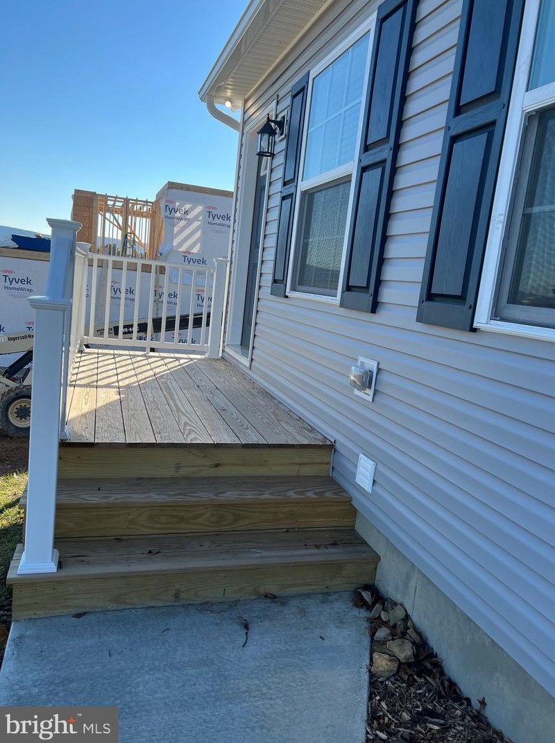 10 W Woodland Vista Dr, Lincoln Colliery, PA 17963