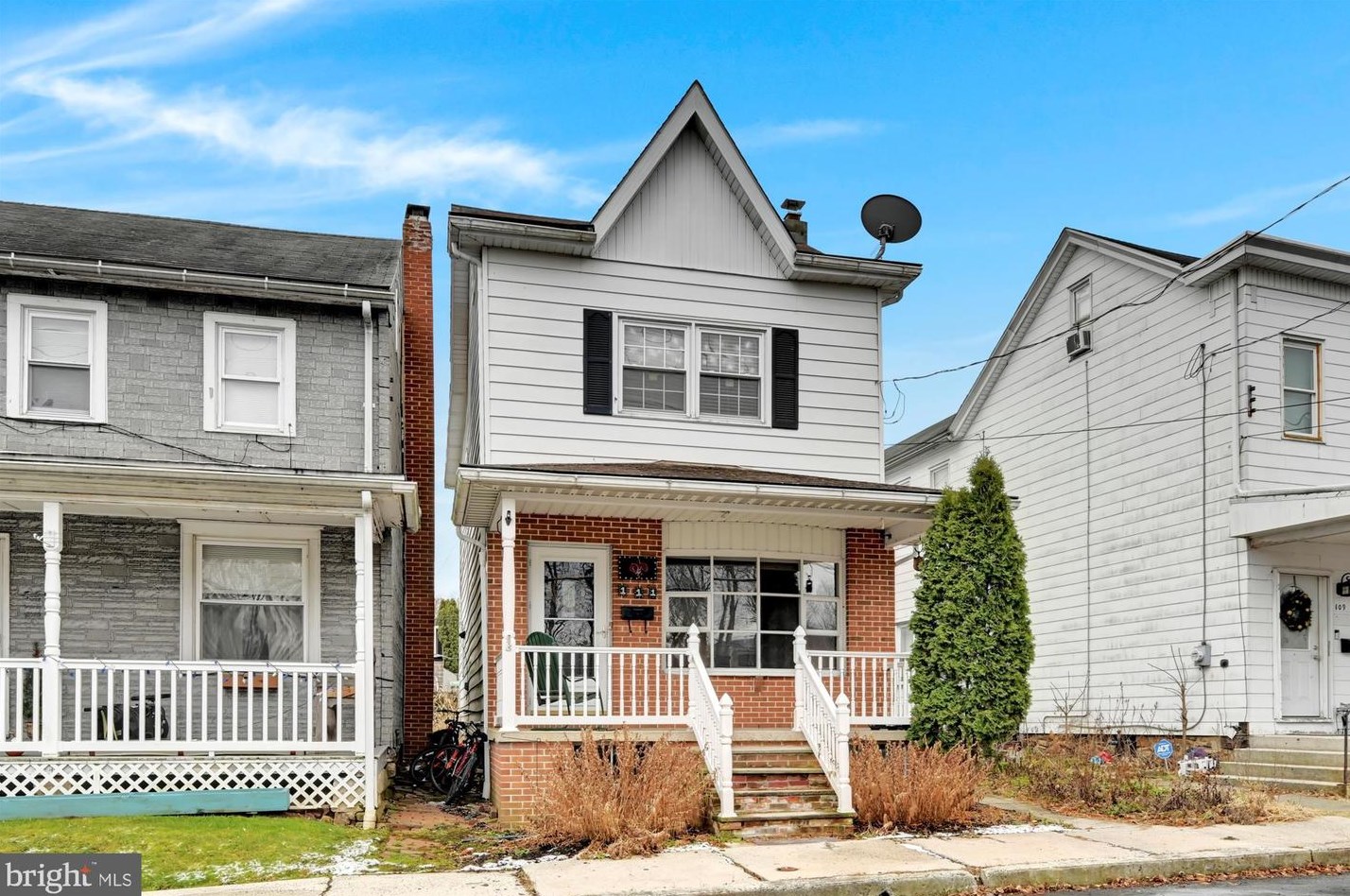 111 Railroad St, West Cressona, PA 17929