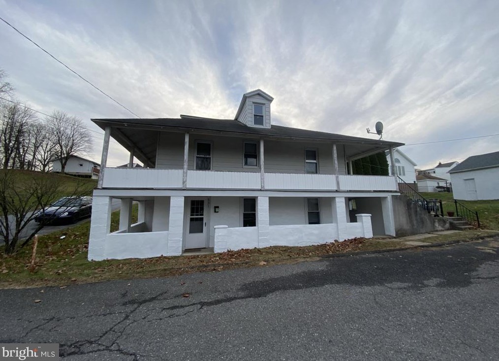 631 2nd, Port Carbon, PA 17965