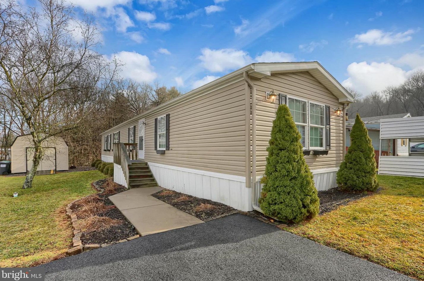 407 Frieden Manor, Schuylkill Haven, PA 17972