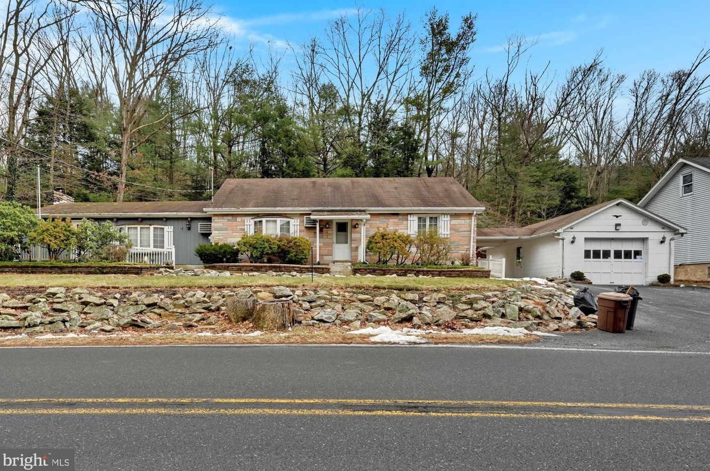 127 Molleystown Rd, Lincoln Colliery, PA 17963