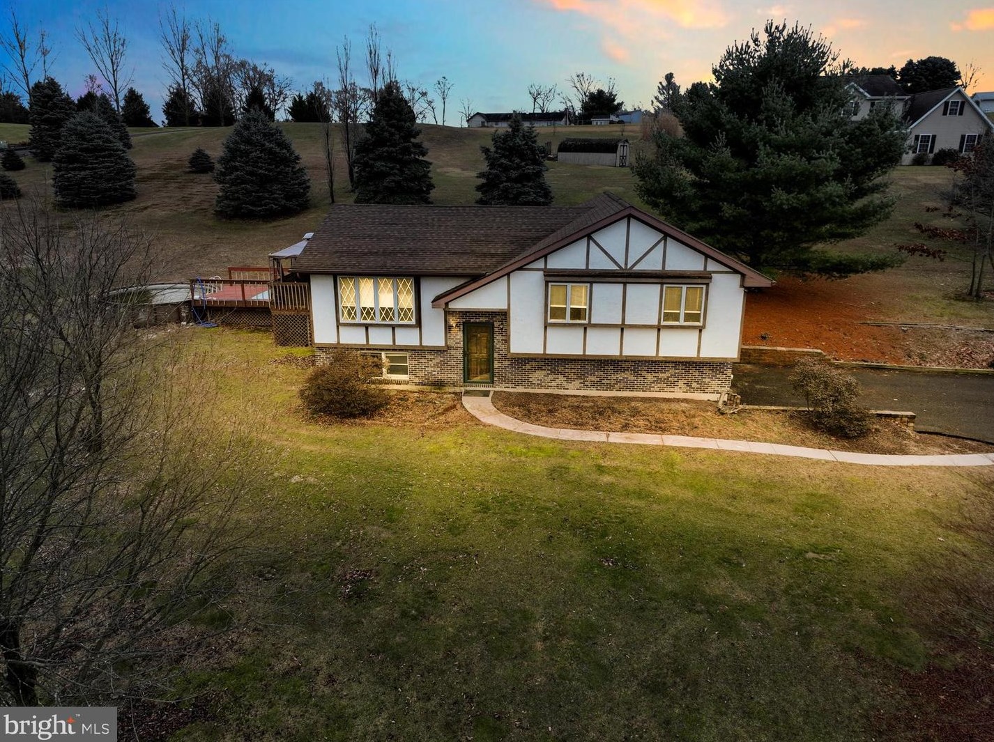 211 S Front St, Schuylkill Haven, PA 17972