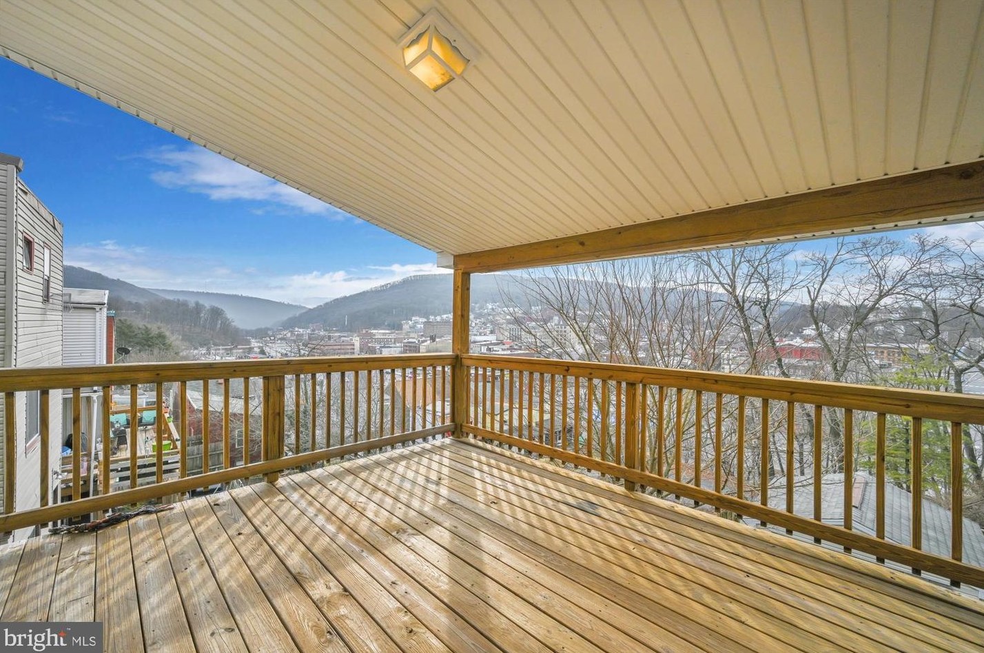 319 N George St, Primrose, PA 17901