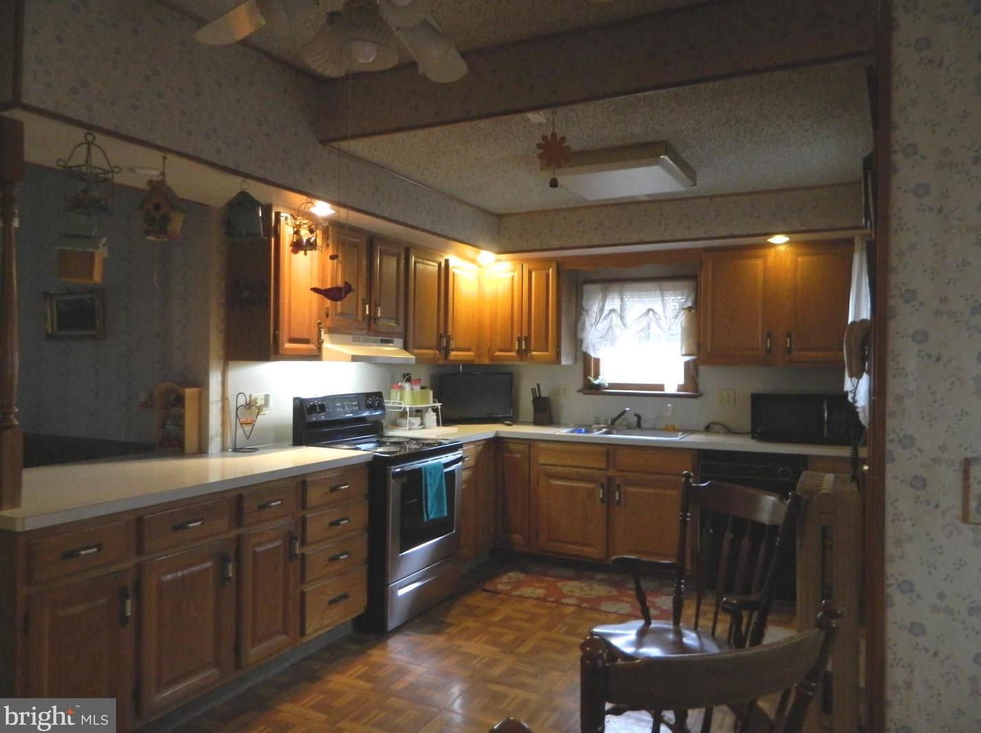533 Main St, Pattersonville, PA 17967-9543