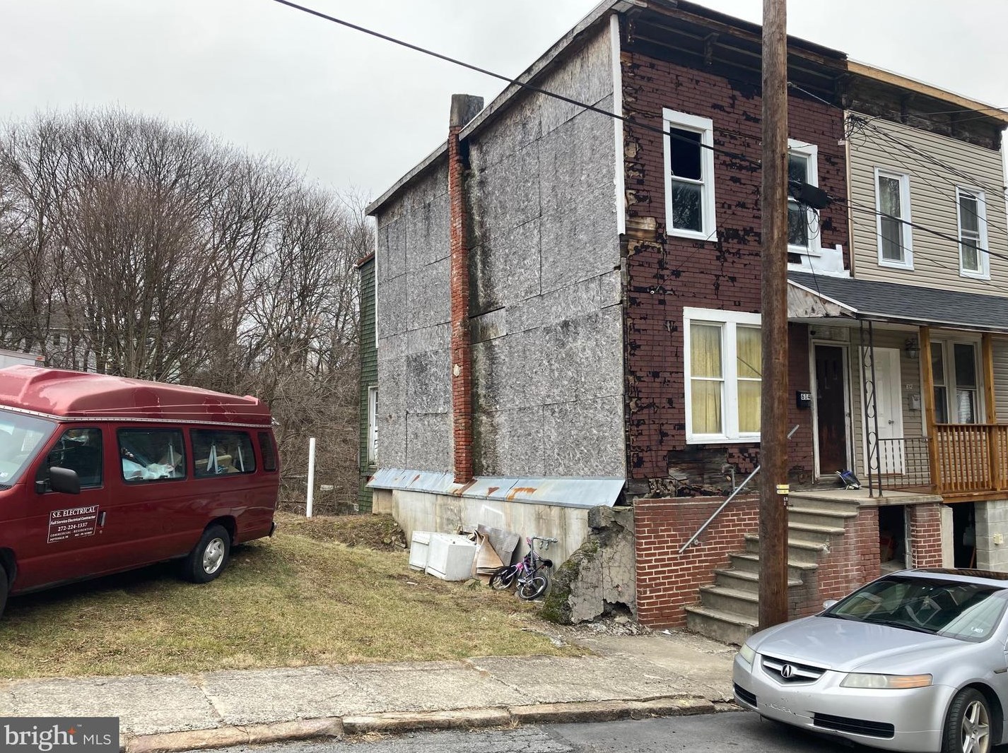 614 N 8th St, Primrose, PA 17901