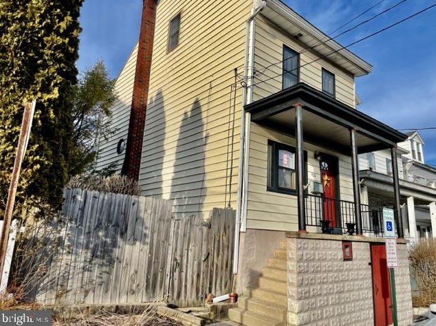 901 Coal St, Yatesville, PA 17976-1419