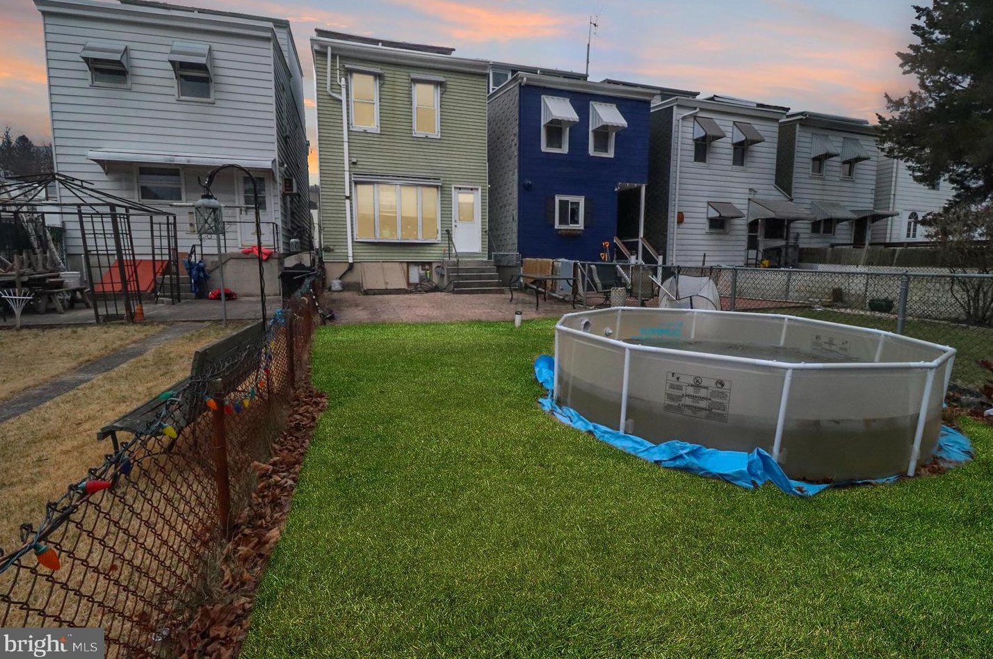 251 Pike St, Port Carbon, PA 17965