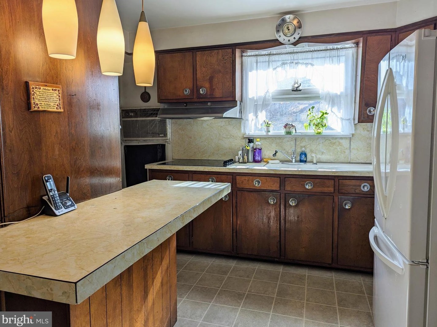 121 S 11th St, Primrose, PA 17901