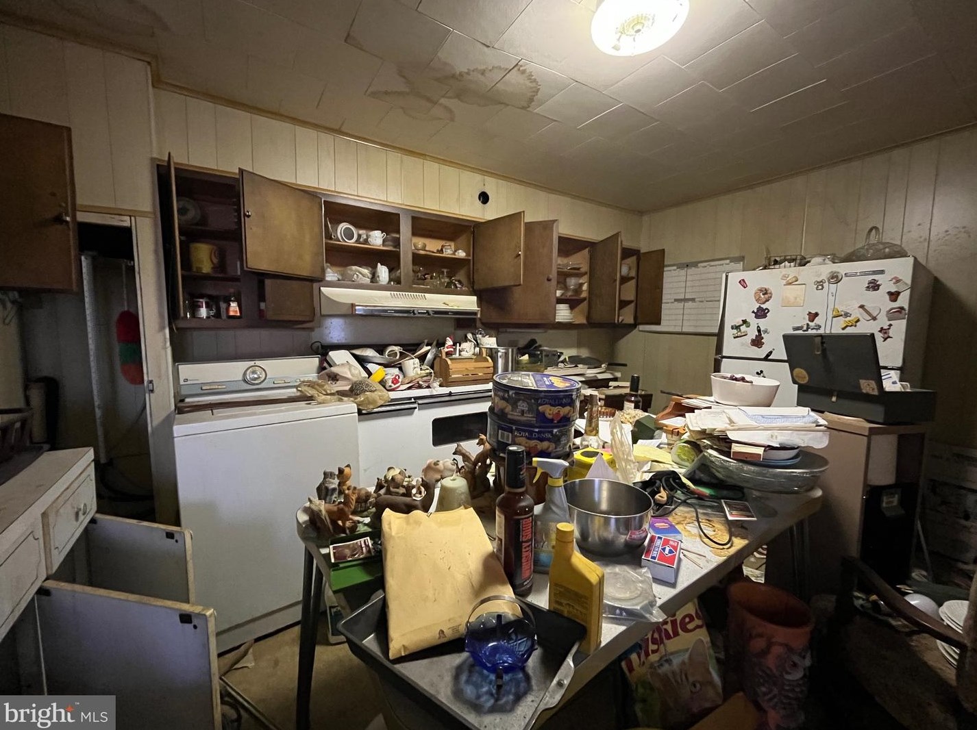 108 Orwigsburg St, Hometown, PA 18252